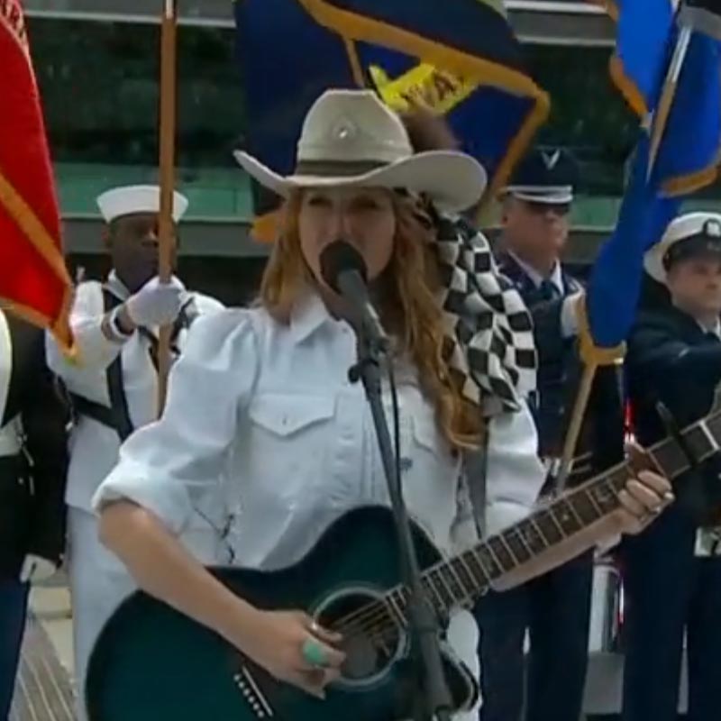 Jewel Doesn’t Understand What The National Anthem Is For